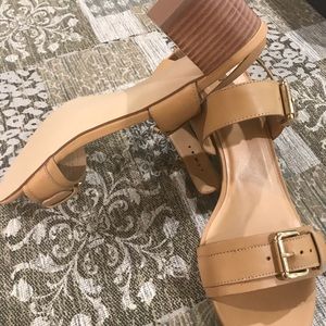 Women’s sandals